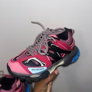 Balenciaga track